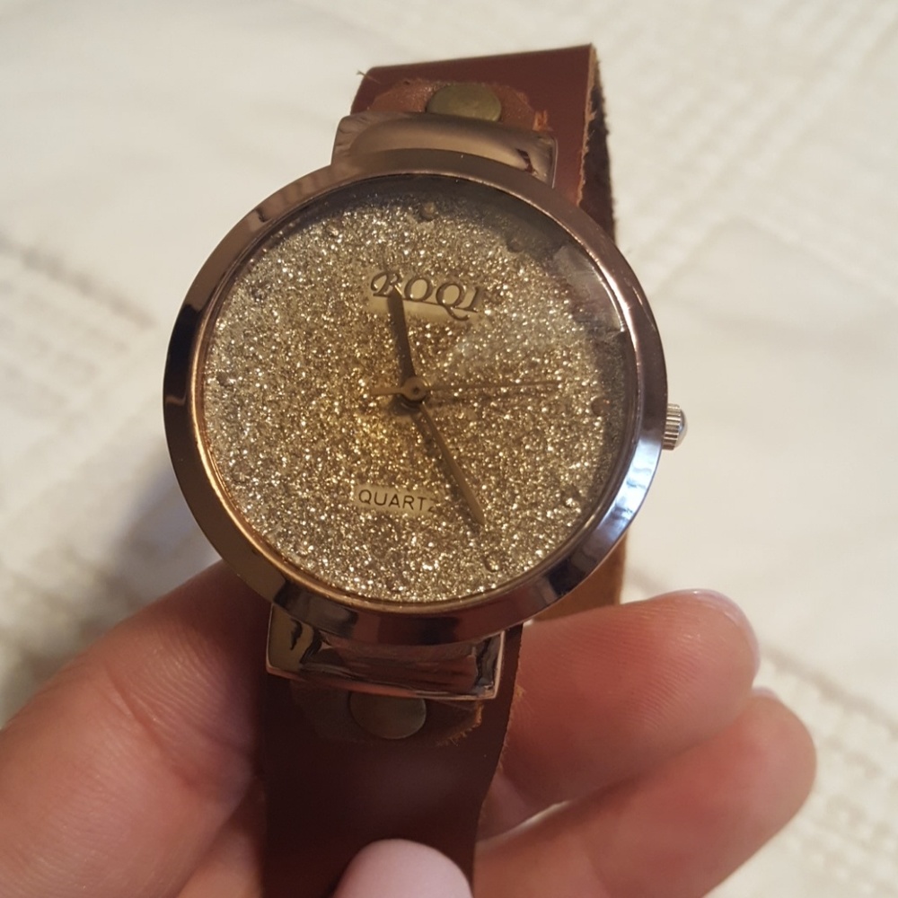 Watch - Picture 5 of 5